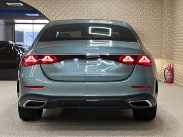 Mercedes Klasa E W214 Sedan Plug-In 2.0 300de 313KM 2025 E Klasa 300 de 4-Matic AMG 2.0 (313KM) 2025, zdjęcie 3