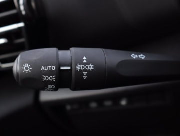 Citroen C4 III SUV 1.2 PureTech 130KM 2023 Citroen C4 1.2 PureTech, Salon Polska, Serwis ASO, zdjęcie 17