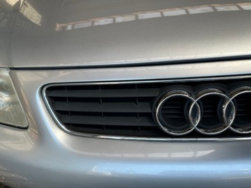 AUDI A3 8L NÁRAZNÍK PŘEDNÍ KÓD LAK - LY7M