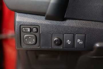 Toyota Auris II 2017 Toyota Auris Hybrid 135 Selection 1.8 Hybryda 99KM, zdjęcie 13