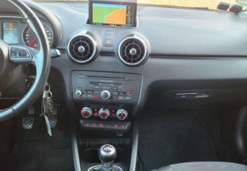 Audi A1 I Hatchback 3d 1.2 TFSI 86KM 2014 Audi A1 Sportback 1,2 Ben Navi Ksenon 1.2 Benzyna 86KM, zdjęcie 14