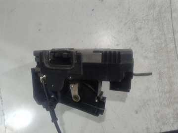 ZÁMEK DVEŘE LEVÝ PŘEDNÍ 8 PIN RENAULT TRAFIC II 8200008246