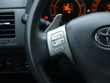 Toyota Corolla X Sedan 1.4 D-4D 90KM 2008 Toyota Corolla 1.4 D-4D, Salon Polska, Automat, zdjęcie 19