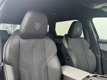 Peugeot 5008 III 2025 Od ręki - GT 1.2 mHEV e-DCS6 145KM / Pakiet Bezpieczeństwo, zdjęcie 3