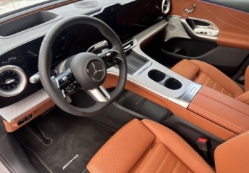 Mercedes GLC C254/X254 2026 Mercedes-Benz GLC 400 4matic z technologia EQ Elektryczny 489KM, zdjęcie 8