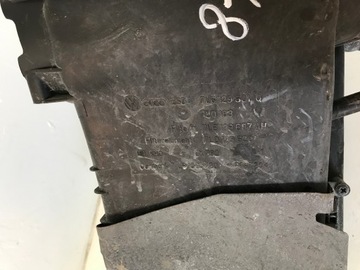 AUDI Q7 3.0 TDI POUZDRO FILTRU VZDUCHU 7L6129601