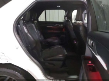 Ford Explorer VI 2025 Ford Explorer St 2025 3.0 Benzyna 400KM, zdjęcie 13