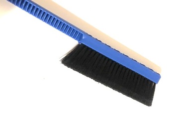 Skrobaczka skrobak szczotka miotełka ściągaczka