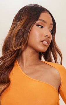 PRETTYLITTLETHING ОРАНЖЕВЫЙ ГЛАДКИЙ БОДИ НА ОДНО ПЛЕЧО RL N187103