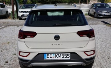 Volkswagen T-Roc I SUV Facelifting 1.5 TSI ACT 150KM 2023 Volkswagen T-Roc Nawigacja, Grzane Fotele, Alcantara, Czujniki PT, Tempoma, zdjęcie 3