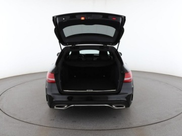 Mercedes Klasa C W205 Kabriolet Facelifting 2.0 300 258KM 2019 Mercedes C 300 automat skóra/alcantara full LED, zdjęcie 18