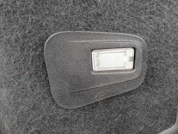 LEWA ZAŚLEPKA TAPICERKI OSŁONA LAMPY W KLAPĘ FORD S-MAX MK1 LIFT TITANIUM
