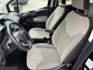 Ford Tourneo Courier I Mikrovan 1.0 EcoBoost 100KM 2014 Ford Tourneo Courier 1.0 EcoBoost Titanium 100KM 2014r, zdjęcie 17