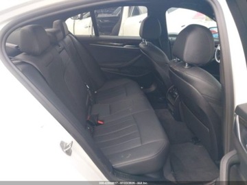 BMW Seria 5 G30-G31 2021 BMW Seria 5 530i 2021 2.0l 2.0 Benzyna 248KM, zdjęcie 13