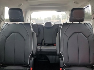 Chrysler Pacifica II 2024 Chrysler Pacifica Limited 2024 3.6l 3.6 Benzyna 287KM, zdjęcie 10