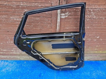 DVEŘE LEVÉ ZADNÍ HYUNDAI I40 KOMBI 2011R->
