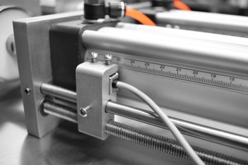 РАЗЛИВОЧНАЯ МАШИНА для жидкостей РАЗЛИВОЧНАЯ МАШИНА 100-1000мл Диспенсер