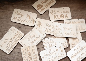 деревянная ТАБЛИЧКА на дверь комнаты, имя ребенка с именем