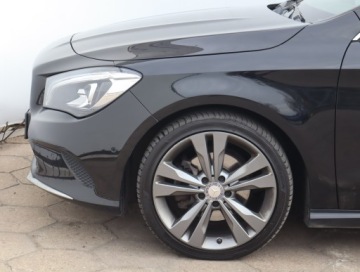 Mercedes CLA C117 Coupe Facelifting 1.6 200 156KM 2017 Mercedes CLA 200, Salon Polska, Serwis ASO, zdjęcie 13