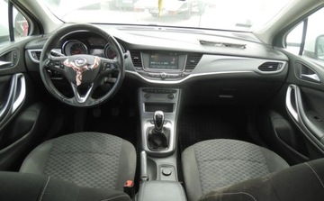 Opel Astra K Hatchback 5d 1.4 Turbo 125KM 2019 Opel Astra K 2019r, Salonowa, 1.4 Benzyna, Uszkodzony przod. VAT 23 1.4, zdjęcie 6