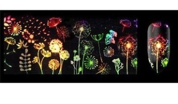 NAKLEJKI NA PAZNOKCIE HOLOGRAFICZNE W ROLCE