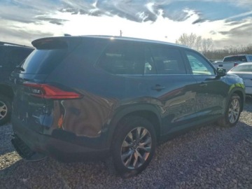 Toyota 2024 Toyota Grand Highlander XLE 2024 2.4 Benzyna 265KM, zdjęcie 3