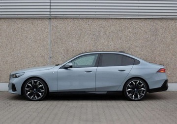 BMW Seria 5 G90-91 2026 BMW Seria 5 520d xDrive, Panorama, M sport, Pakiet Travel, Bowers, 21 cali, zdjęcie 6