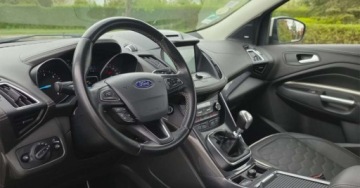 Ford Kuga II SUV Facelifting 2.0 TDCi 150KM 2018 Ford Kuga 2.0 150KM VIGNALE Kamera/GrzaneSkóry/ ElektrycznaKlapa/FV-23%, zdjęcie 30