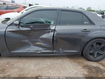 Chrysler 300C II 2019 Chrysler 300s 2019 5.7l 5.7 Benzyna 363KM, zdjęcie 2