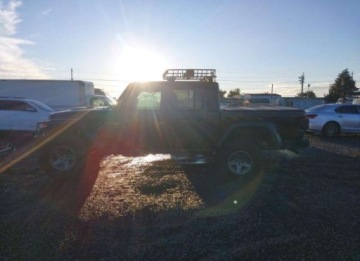 Jeep Gladiator 2021 Jeep Gladiator 2021, 3.6L, 4x4, RUBICON, od ubezpieczalni 3.6 Benzyna 285KM, zdjęcie 2