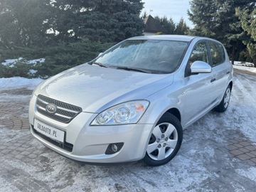 Kia Ceed I Hatchback 5d Facelifting 1.6 DOHC CVVT 126KM 2010 Kia Ceed 1.6 Isg 126KM Klima Piekny stan Sprawdz 1.6 Benzyna 126KM, zdjęcie 10