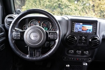 Jeep Wrangler III Unlimited Facelifting 2.8 DOHC I-4 Turbo CRD 200KM 2012 Jeep Wrangler Bezwypadek 1wlasciciel 4x4 automat hak tempomat FV23, zdjęcie 8