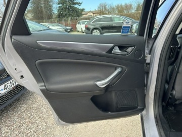 Ford Mondeo IV Hatchback 2.0 Duratorq TDCi DPF 140KM 2011 Ford Mondeo Manual/Xenon + LED/Salon PL/Zamiana, zdjęcie 20