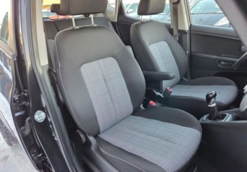 Kia Venga Mikrovan 1.6 DOHC CVVT 125KM 2012 Kia Venga 1.6 Benz 125KM LED Klima 6bieg ABS Parktro. ESP Kurtyny Faktura, zdjęcie 13