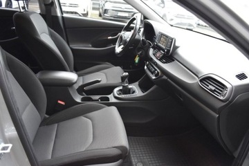 Hyundai i30 III Wagon 1.0 T-GDi 120KM 2019 Hyundai i30 Salon PL T-GDi 120 KM Combi Classic Business Klima Bezwypadkowy, zdjęcie 28