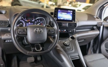 Toyota 2022 Toyota Proace City Verso City Verso Long 1.2 D-4T Family Comfort Aut. Ofer, zdjęcie 11