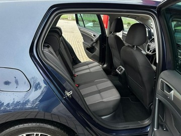 Volkswagen Golf VII Hatchback 3d 1.4 TSI BlueMotion Technology 125KM 2016 Volkswagen Golf Łopatki Grzane fotele Czujniki, zdjęcie 11