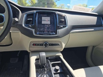 Volvo XC90 II 2023 Volvo XC 90 B5 Plus 7-Passenger 2023 2.0 Benzyna 247KM, zdjęcie 8