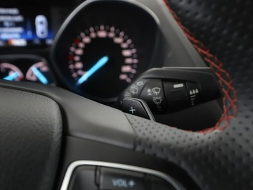 Ford Kuga III 2019 Ford Kuga automat skóra/alcantara navi klima auto, zdjęcie 30