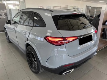 Mercedes GLC C254/X254 Coupe 2.0 200 204KM 2025 MERCEDES-BENZ GLC 200 4-Matic AMG Line 2.0 (204KM) 2025, zdjęcie 1