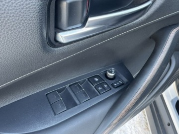 Toyota Corolla XII TS Kombi 2.0 Hybrid Dynamic Force 184KM 2021 Toyota Corolla 2.0HSD184KM TREK Full Led El. klapa, zdjęcie 11