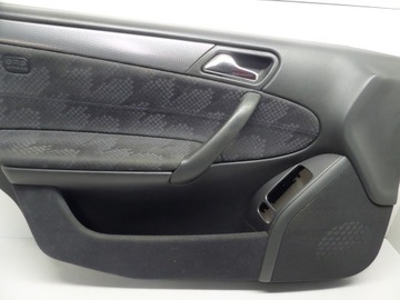 ОБИВКА БОКОВОЙ ДВЕРИ ЛЕВАЯ ПЕРЕДНЯЯ MERCEDES-BENZ C CLASS W203