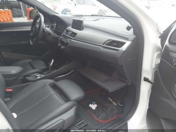 BMW X2 F39 2020 BMW X2 M35i 2020 2.0 Benzyna 301KM, zdjęcie 9