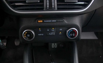 Ford Focus IV Kombi 1.5 EcoBlue 120KM 2020 Ford Focus swiezo sprowadzony, nowy rozrzad 1.5 Diesel 120KM, zdjęcie 17