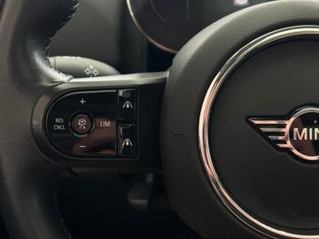 Mini Countryman F60 Crossover Facelifting 1.5  136KM 2023 MINI Countryman Cooper Classic / Panorama / Kamera, zdjęcie 21