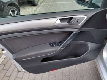 Volkswagen Golf VII Variant 1.6 TDI CR DPF BlueMotion Technology 105KM 2014 Volkswagen Golf Salon Polska Bezwypadek Klimatyzacja 2x PDC Alu 1.6 Diesel, zdjęcie 8