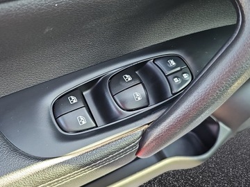 Nissan Qashqai II Crossover Facelifting 1.3 DIG-T  160KM 2019 Nissan Qashqai 1.3 DIG-T Tekna DCT II (2013-), zdjęcie 16