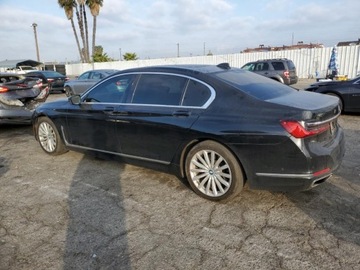 BMW Seria 7 G70 2022 BMW Seria 7 740i 2022 3.0l 3.0 Benzyna 335KM, zdjęcie 1