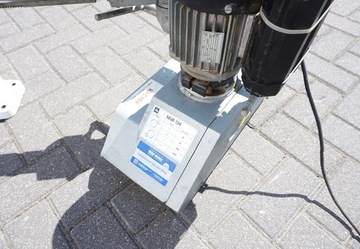 Подача фрезерного станка ELU: 3 ролика