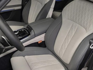 BMW X5 G05 SUV Facelifting 3.0 40d 352KM 2025 BMW X5 xDrive40d Sport Suv 3.0 (352KM) 2025, zdjęcie 4